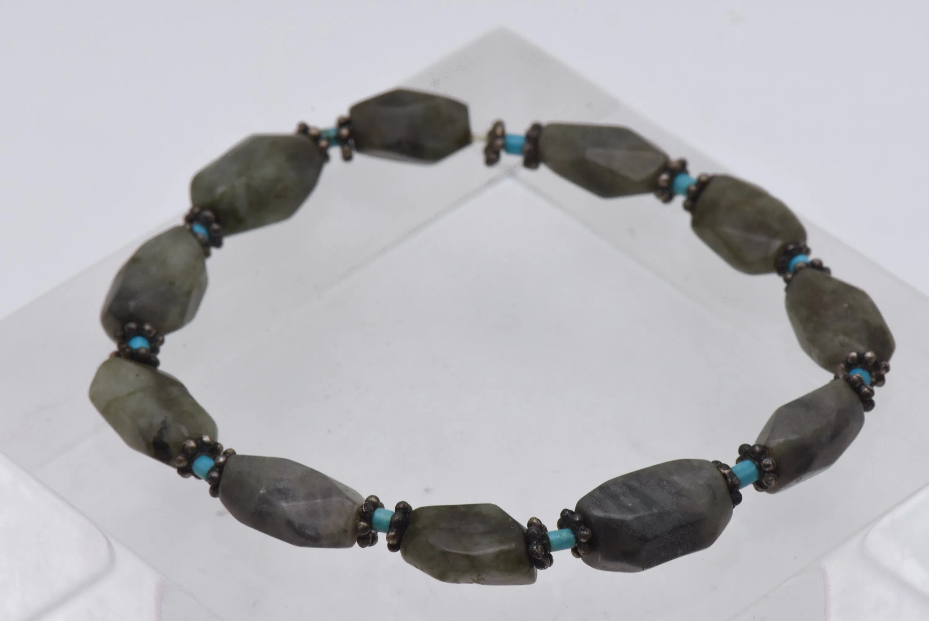 Labradorite Bead Stretch Bracelet