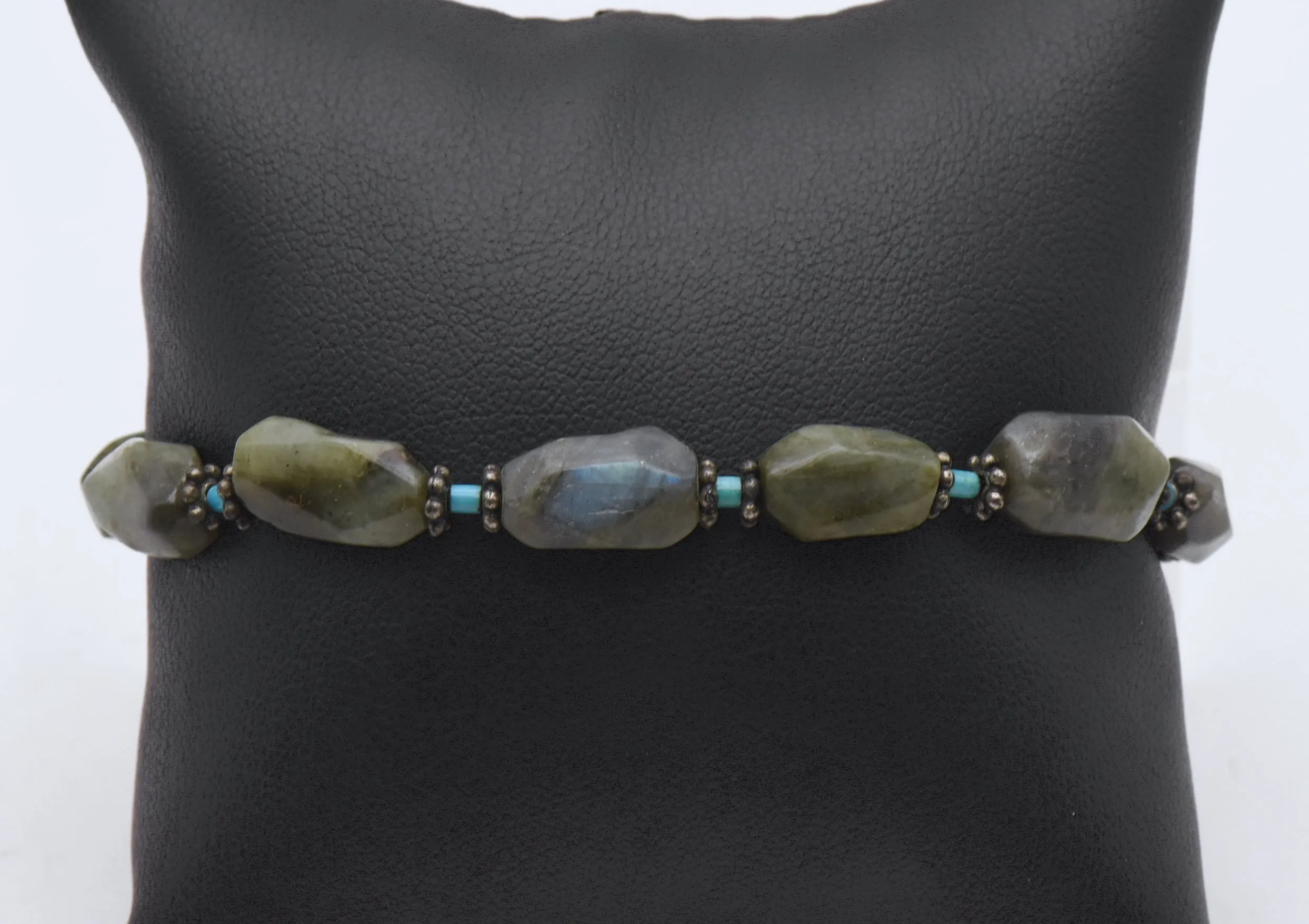 Labradorite Bead Stretch Bracelet