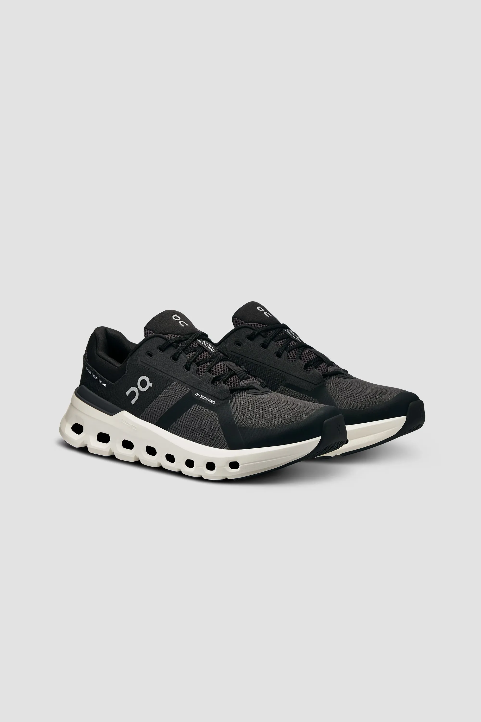 ON | Men's Cloudrunner 2 in Eclipse/Black