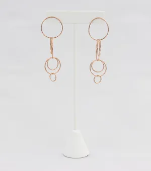 Rose gold linked-hoop earring