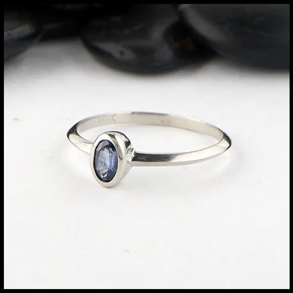 Simple Oval Sapphire Ring in White Gold